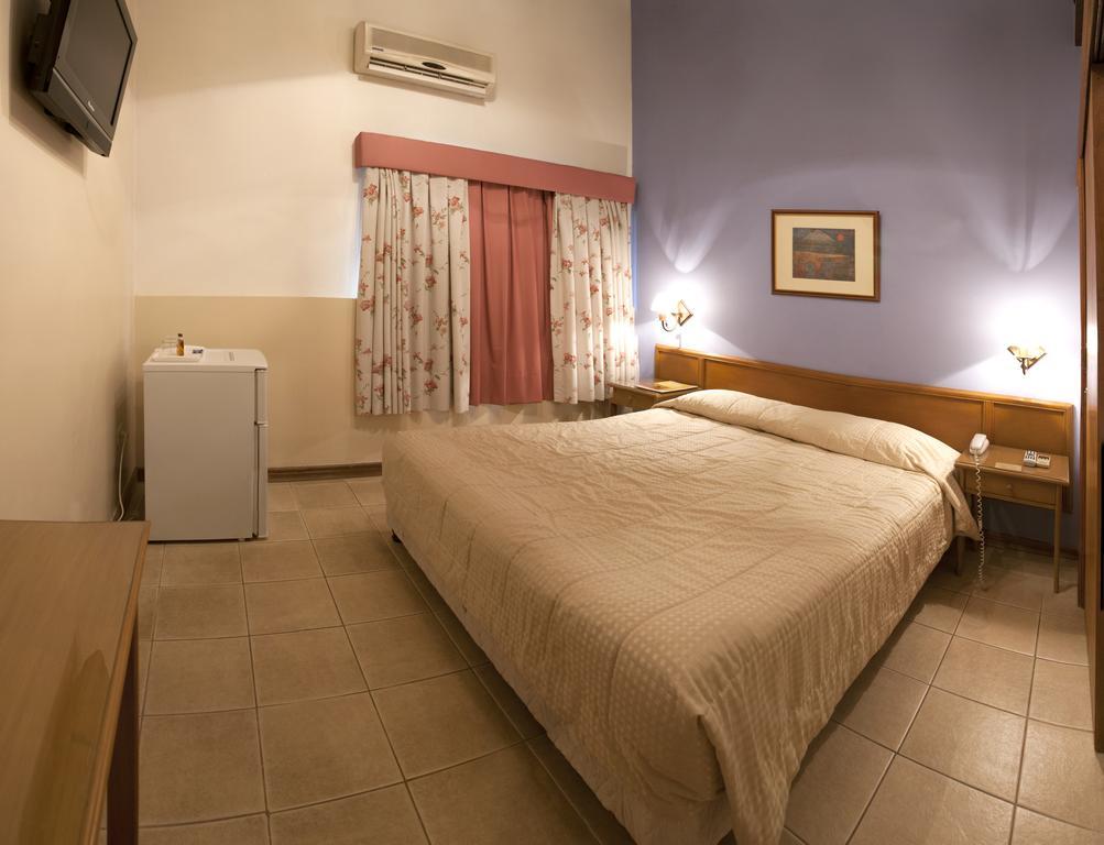 Hotel Bristol アスンシオン エクステリア 写真